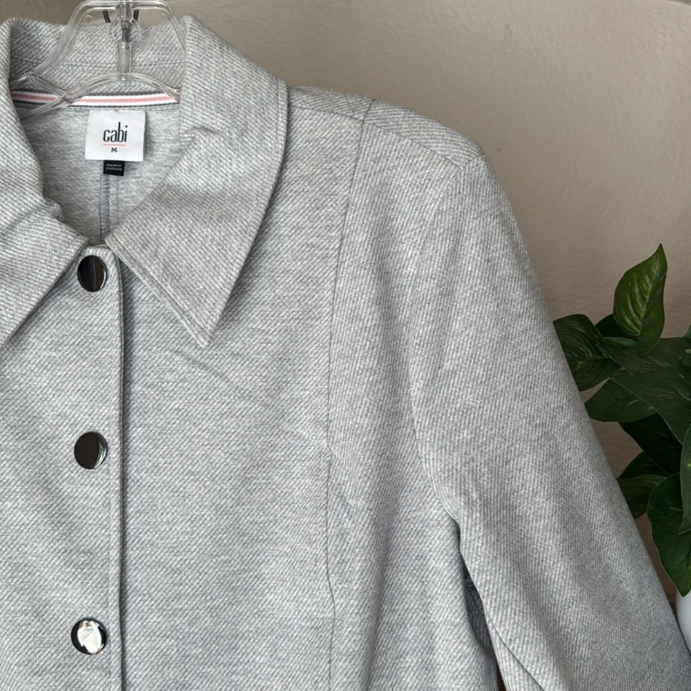 NWOT CAbi Calvary Heather Light Gray Twill
Ponte Snap Closure Jacket, M - Picture 5 of 16